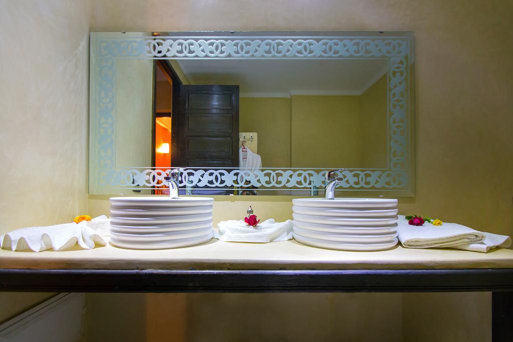 Ksar Salha Hotell Douar Drâa Eksteriør bilde