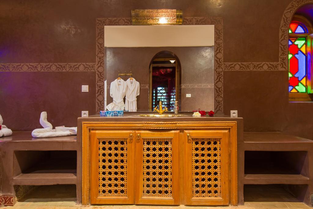 Ksar Salha Hotell Douar Drâa Eksteriør bilde